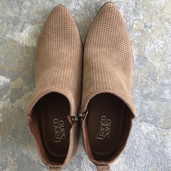*SOLD* Franco Sarto Ankle Boots, Tan, Size 10 - Picture 5 of 8